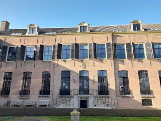 achterzijde Van de Perrehuis